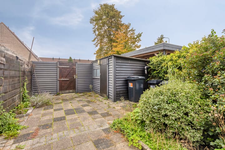 Tussenwoning te koop: Albergerbos 79, Hoofddorp