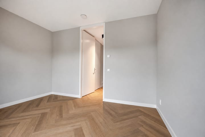 Appartement te huur: Burnhamstraat 33, Hoofddorp