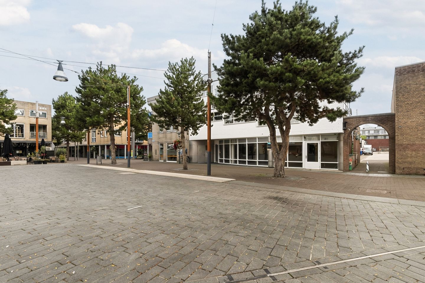 Bekijk foto 3 van Kerkplein 4
