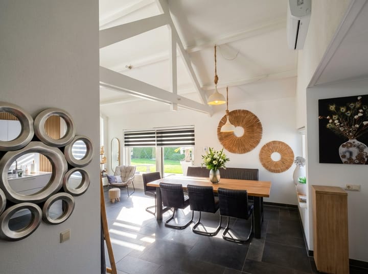 Vrijstaande woning te koop: Dr.Jan Herman van Heekln 12, 'S-Heerenberg