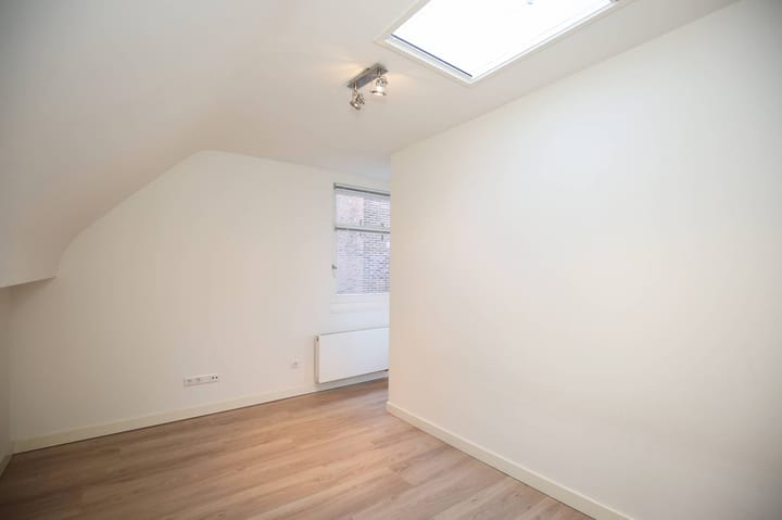 Appartement te huur: Nieuwe Looiersstraat 48H, Amsterdam