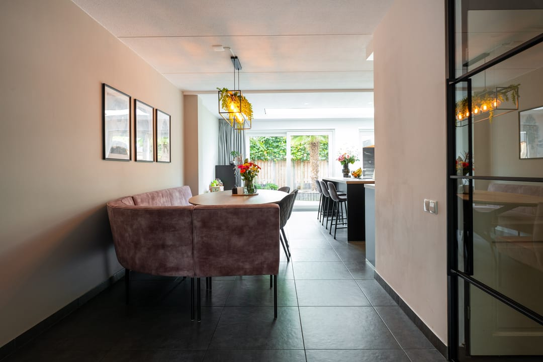 Photo 11 of Mgr Nolensstraat 14