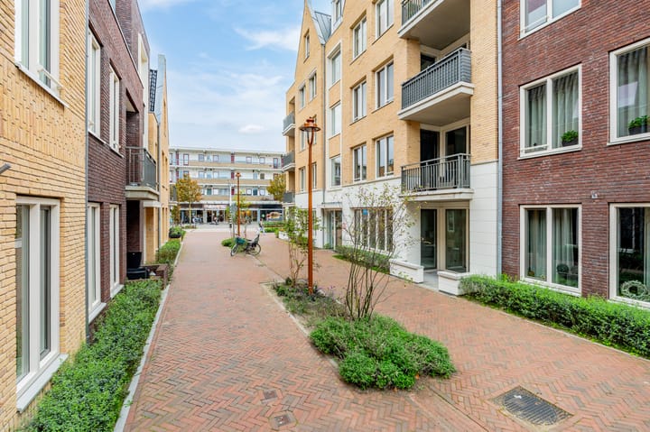 Appartement te koop: E.E. van der Laanstraat 4, Rijnsburg