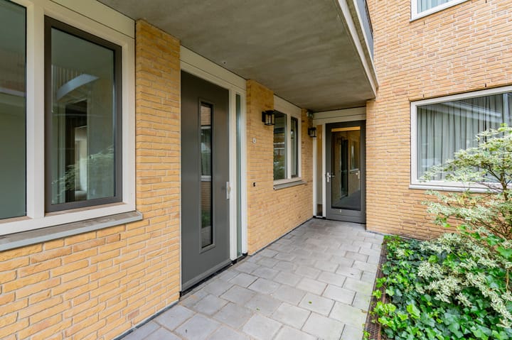 Appartement te koop: E.E. van der Laanstraat 4, Rijnsburg