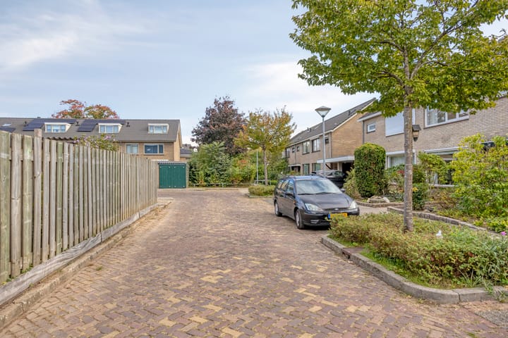 Tussenwoning te koop: Fazantlaan 21, Beuningen (Ge)