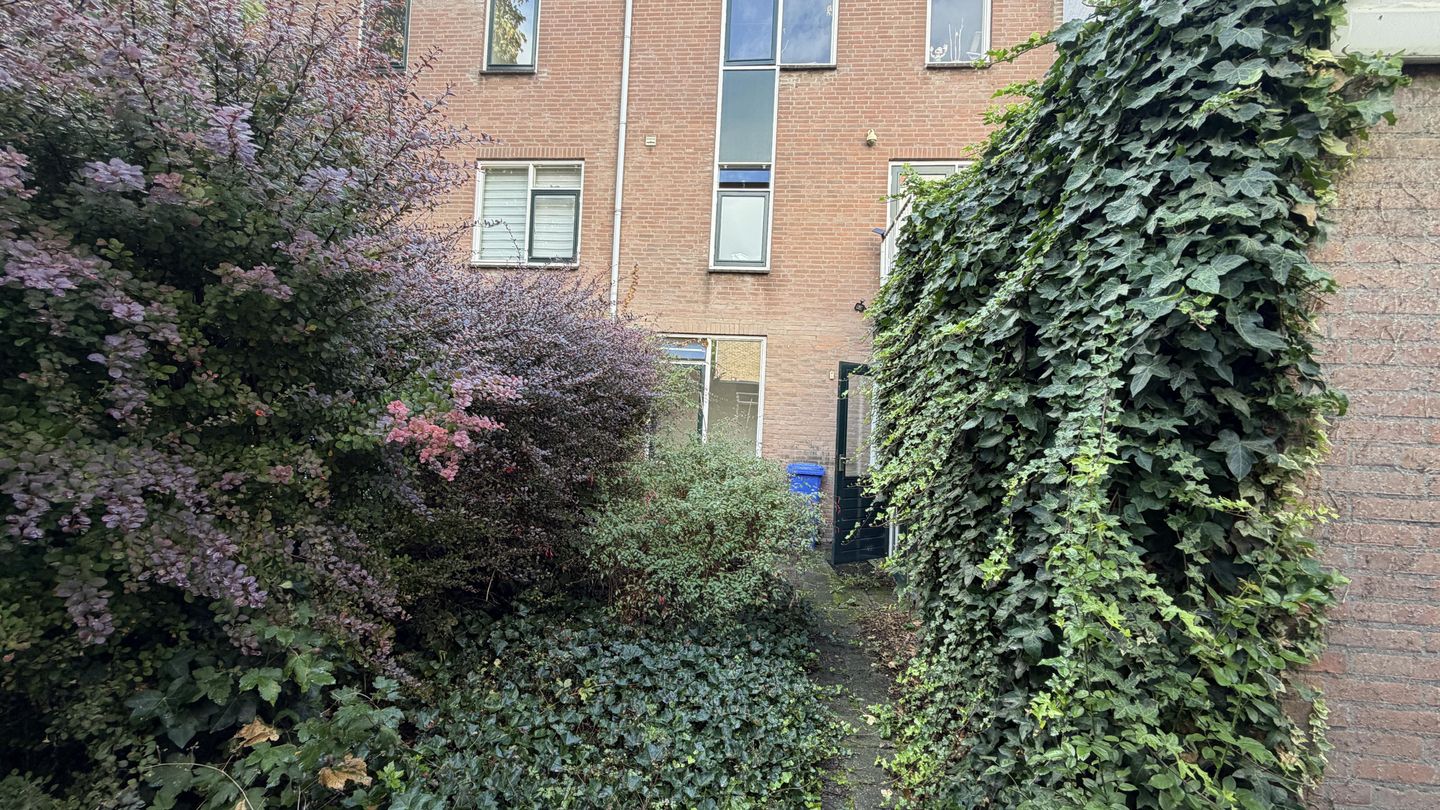 Foto 10 van Dirklangenstraat 80