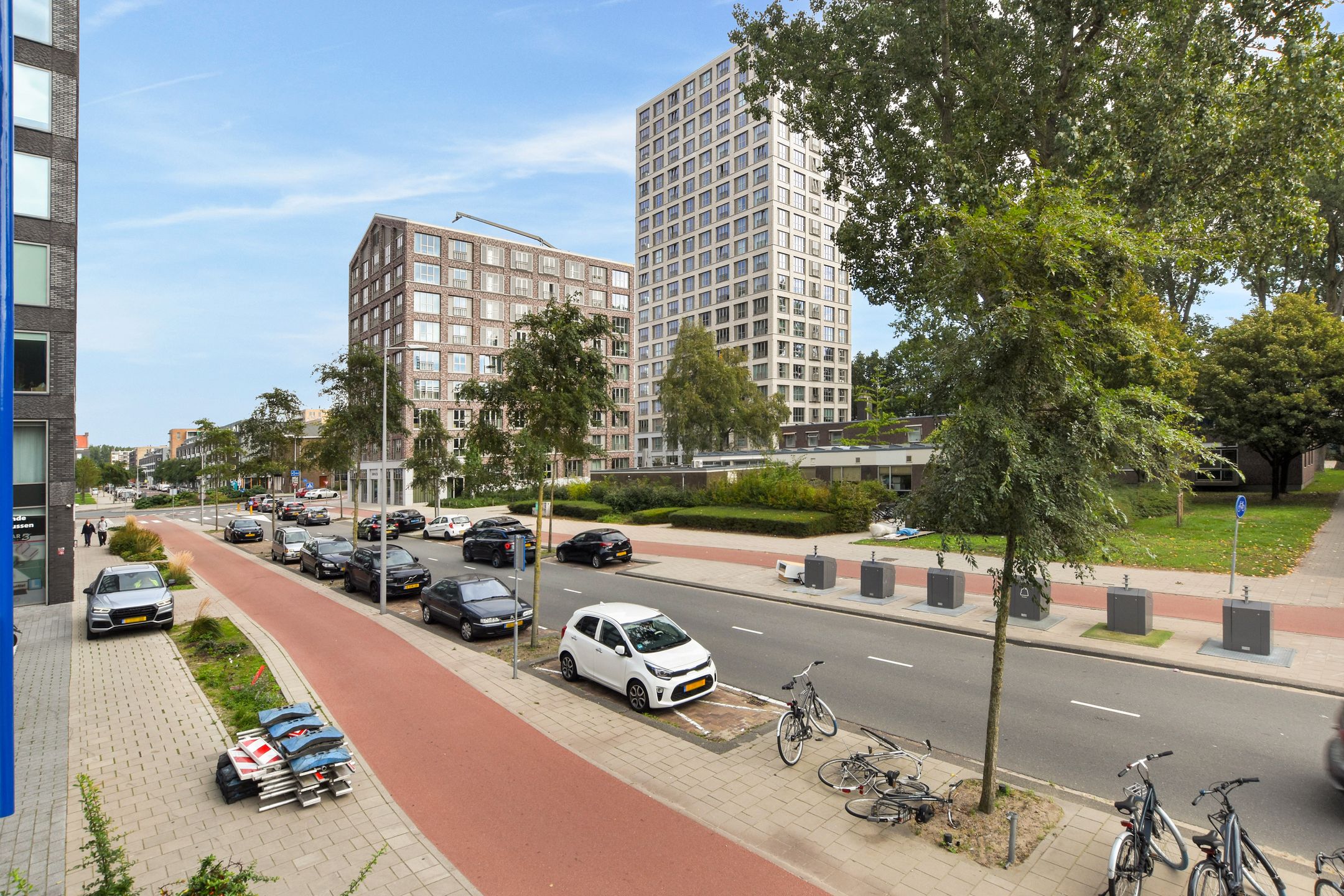 Photo 12 of Derkinderenstraat 49-A