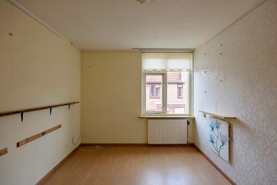 Photo 23 of Wouwstraat 4