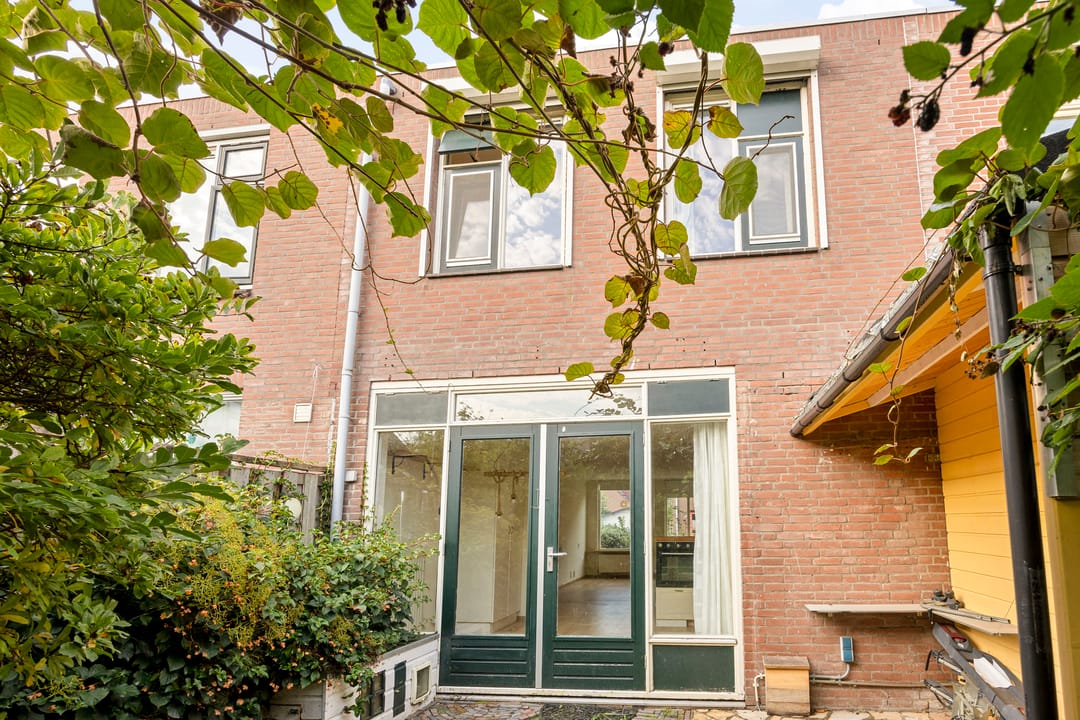 Photo 17 of Wouwstraat 4