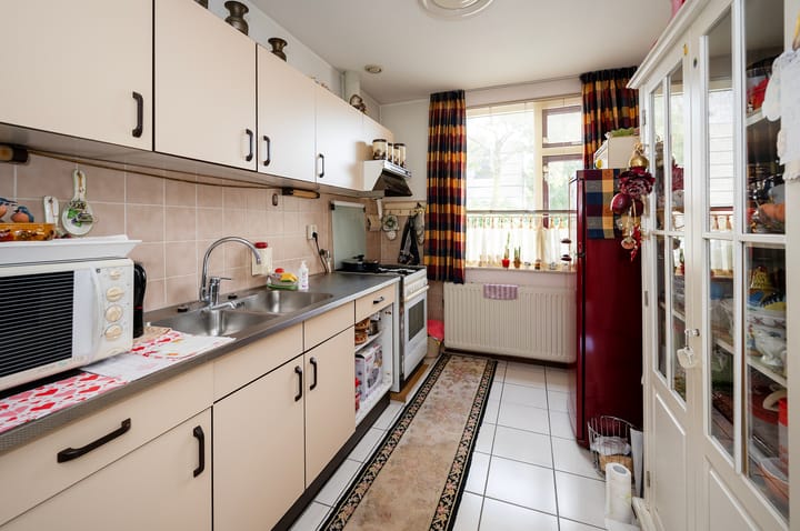 Tussenwoning te koop: Valkenkamp 581, Maarssen