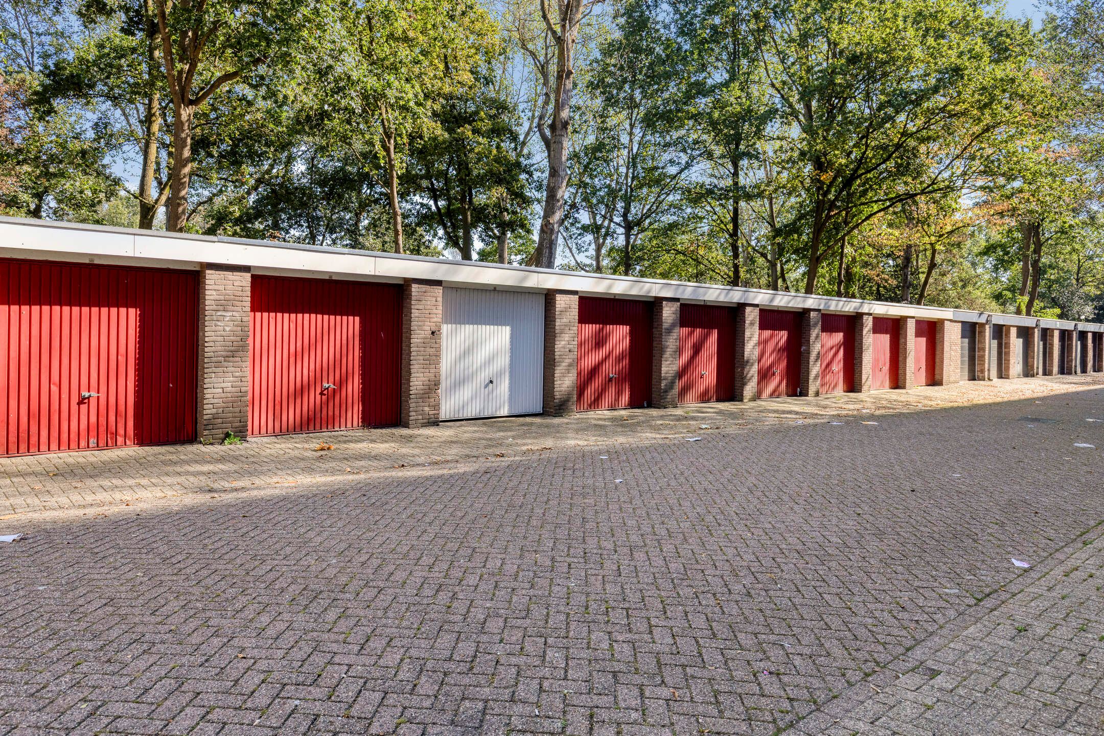 Heiningen 121 