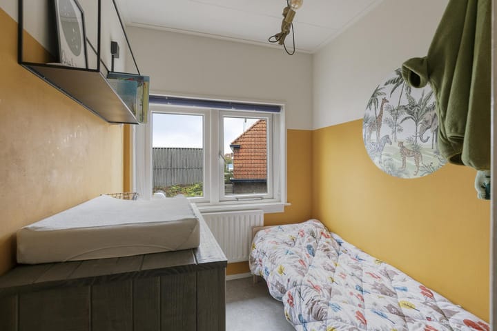 Hoekwoning te koop: Wilhelminalaan 2, Kampen