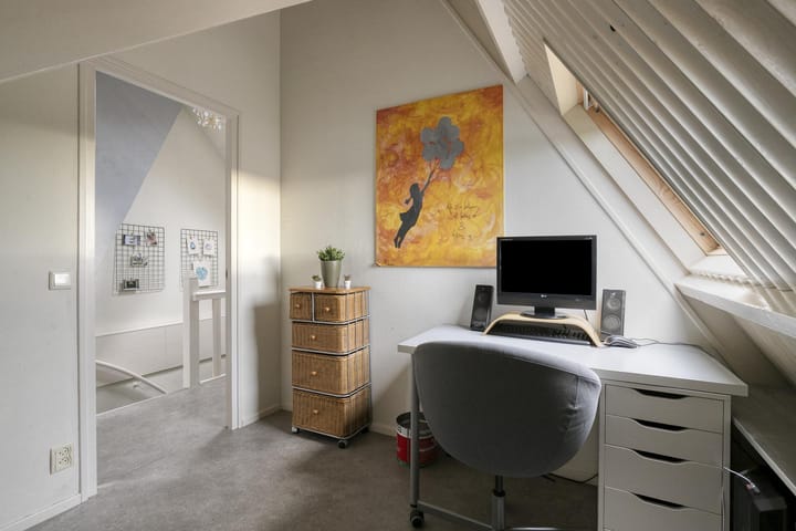 Hoekwoning te koop: Wilhelminalaan 2, Kampen