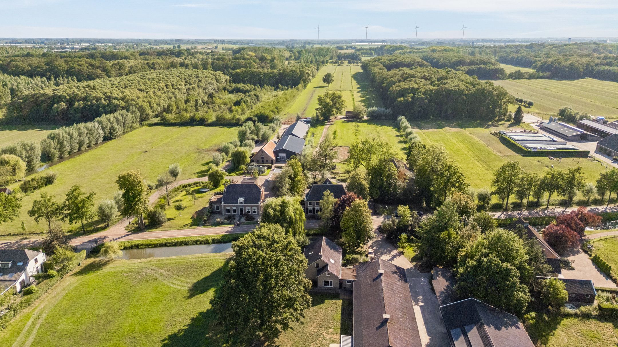 Photo 51 of Langbroekerdijk A 137