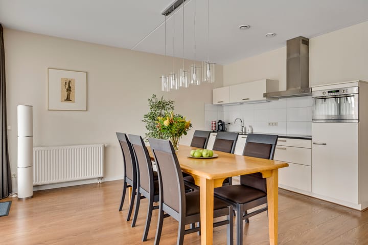Appartement te koop: Parallelweg 106A, Weert