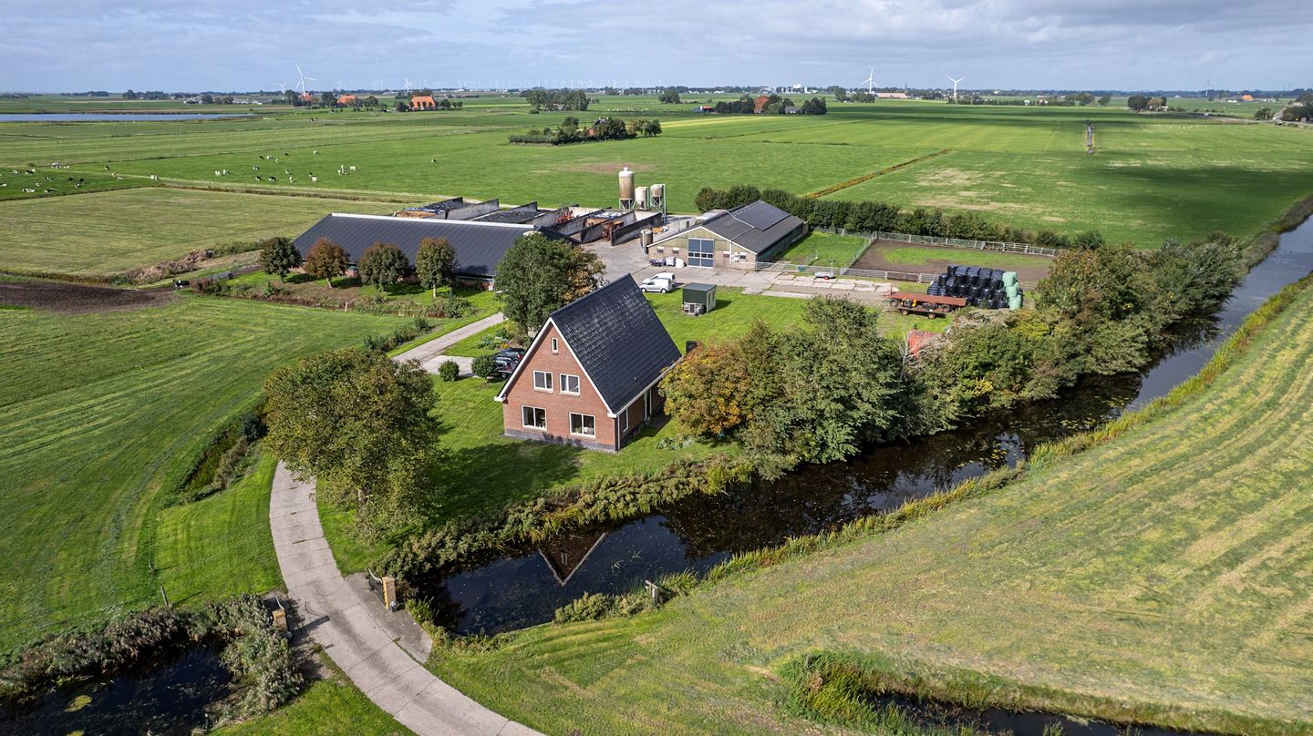 Bekijk foto 2 van Heidenskipsterdyk 12