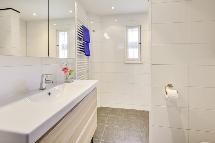 Tussenwoning te koop: Frederik Hendrikstraat 11, Vianen (Ut)