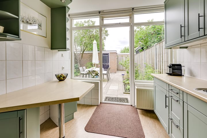 Tussenwoning te koop: Frederik Hendrikstraat 11, Vianen (Ut)