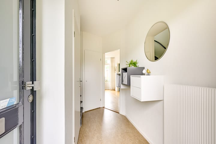 Tussenwoning te koop: Frederik Hendrikstraat 11, Vianen (Ut)
