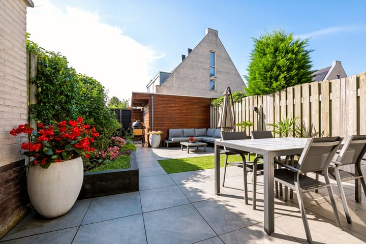 Tussenwoning te koop: Waalsteen 38, Houten
