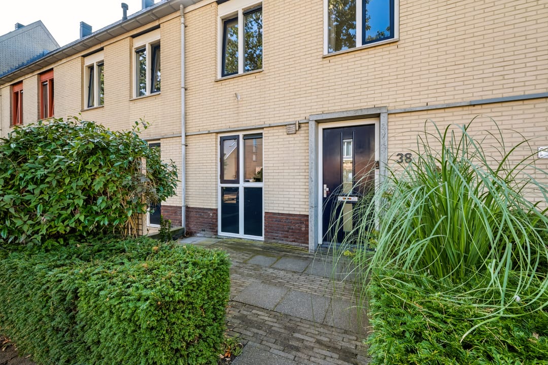Foto 41 van Waalsteen 38
