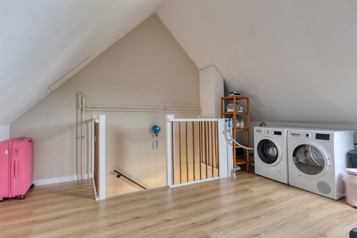 Tussenwoning te koop: Westland 11, Purmerend