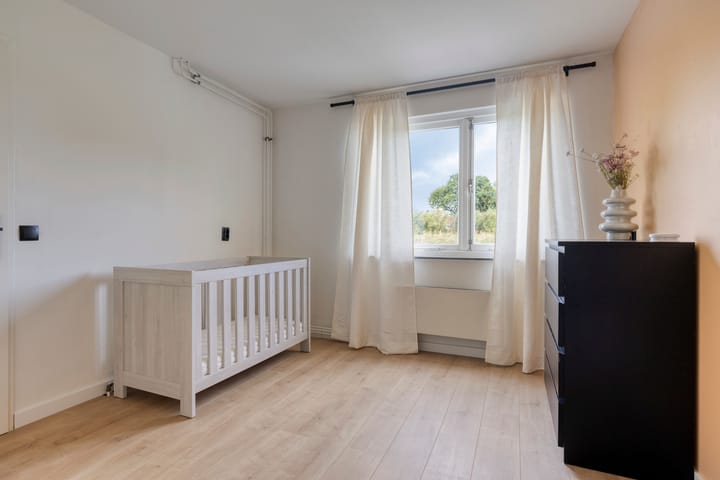 Tussenwoning te koop: Westland 11, Purmerend