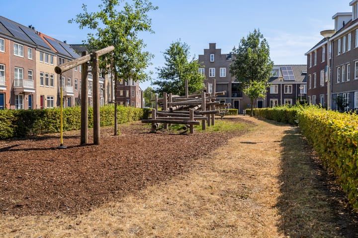 Tussenwoning te koop: Remmerstein 4, Vleuten