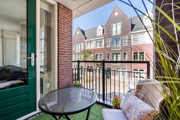 Tussenwoning te koop: Remmerstein 4, Vleuten