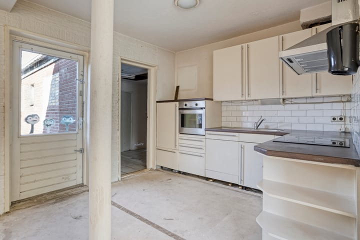 Twee-onder-één-kap te koop: anjerstraat 33, Oldenzaal