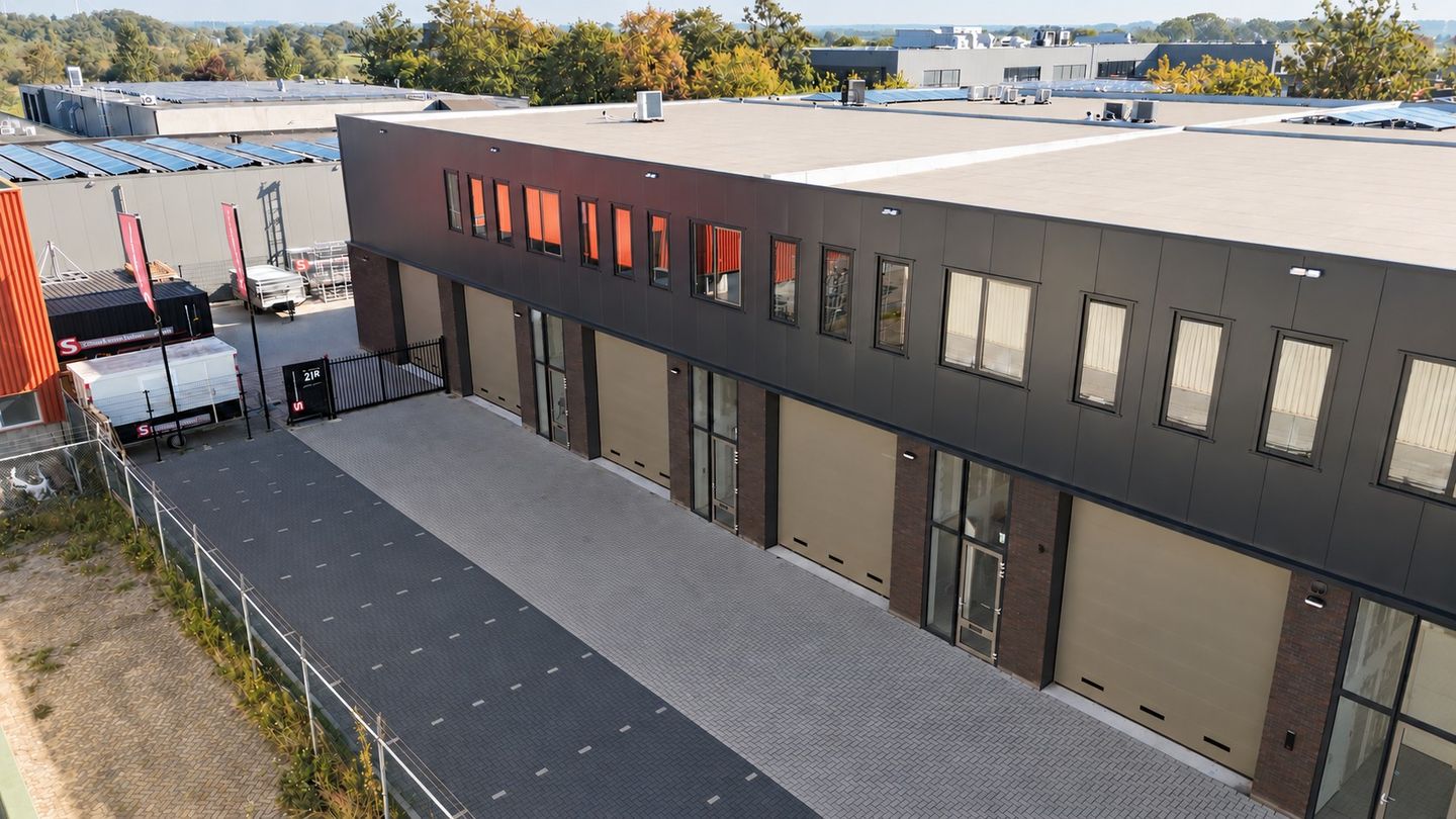 View photo 4 of Accustraat 21-M