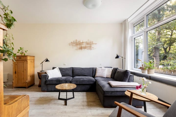 Tussenwoning te koop: Schiebroeksestraat 49, Rotterdam