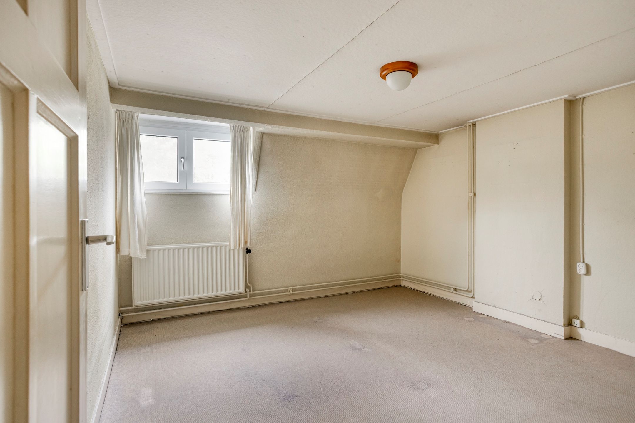 Photo 15 of Raadhuisstraat 15