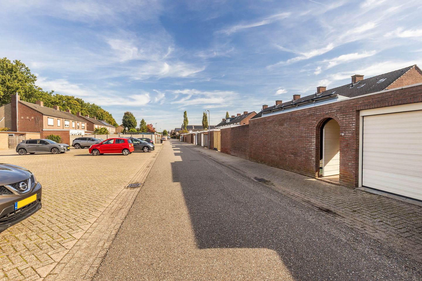 Photo 44 of Eenbesweg 21