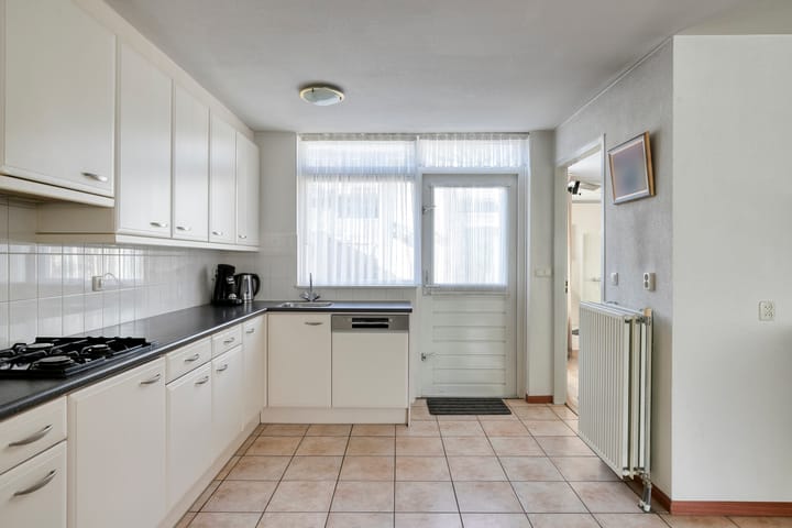Tussenwoning te koop: Vloeiweg 150, Oisterwijk