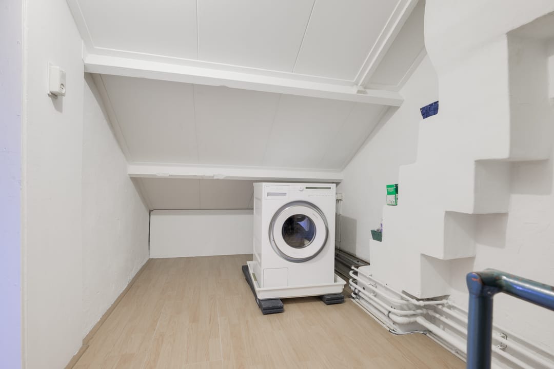 Photo 31 of Rozenstraat 17