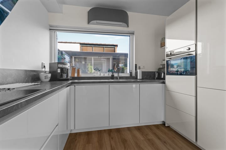 Tussenwoning te koop: Landslag 5, Huissen