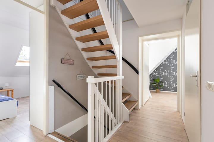 Twee-onder-één-kap te koop: Ceresstraat 22, Makkinga
