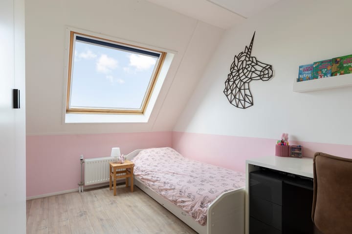 Twee-onder-één-kap te koop: Ceresstraat 22, Makkinga