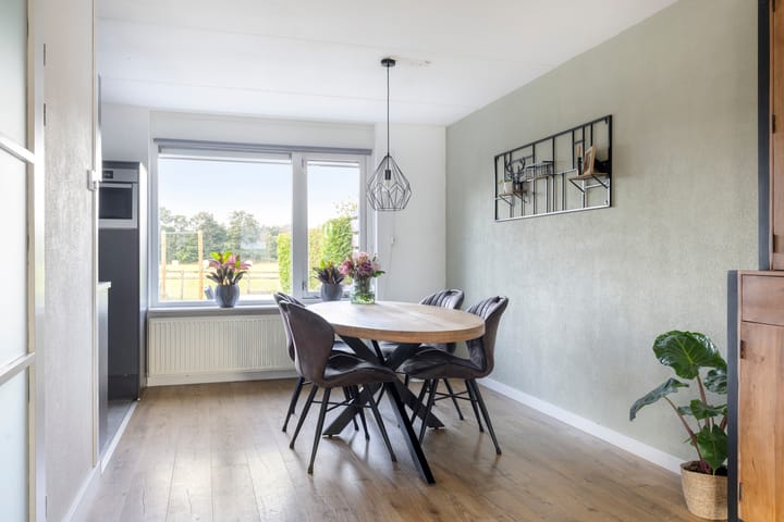 Twee-onder-één-kap te koop: Ceresstraat 22, Makkinga
