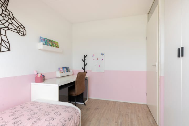 Twee-onder-één-kap te koop: Ceresstraat 22, Makkinga