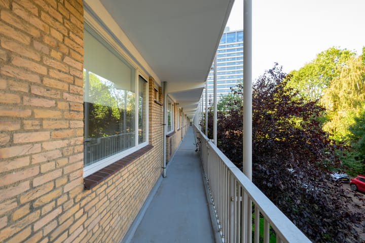 Appartement te koop: Buziaulaan 85, Rijswijk (Zh)