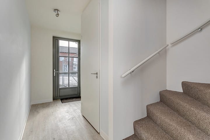 Tussenwoning te huur: Scherpenheuvelstraat 14, Tilburg
