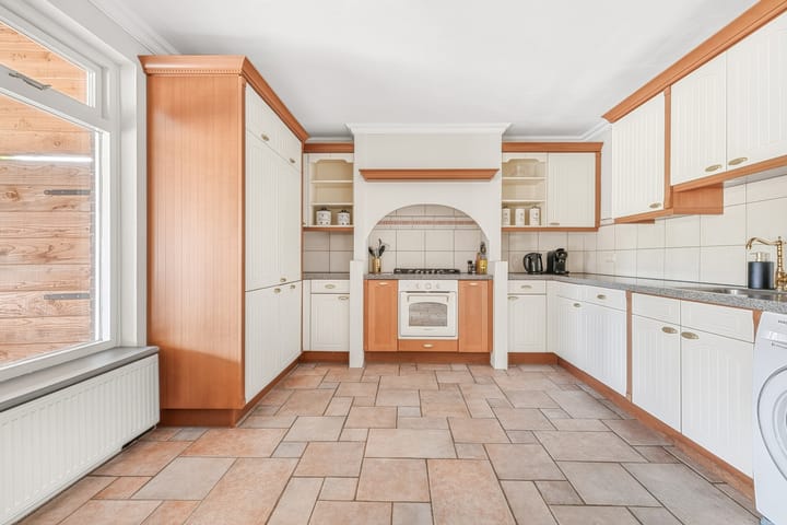 Twee-onder-één-kap te koop: Reisvennestraat 53, Valkenswaard
