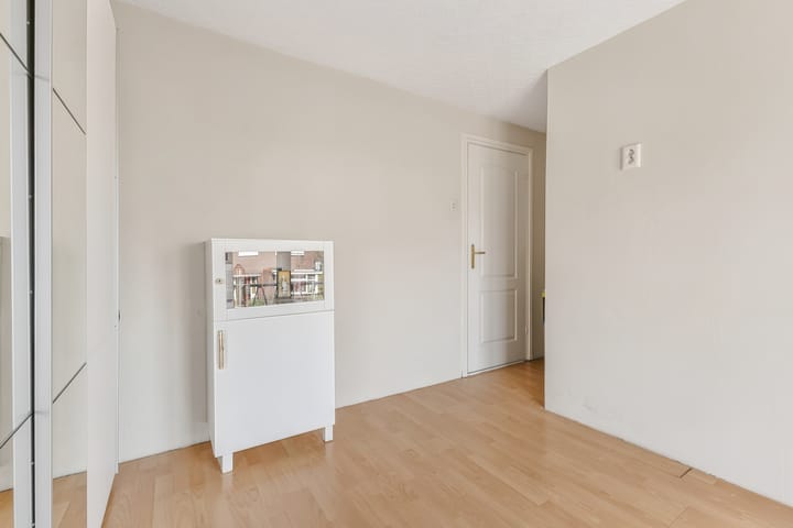 Twee-onder-één-kap te koop: Reisvennestraat 53, Valkenswaard