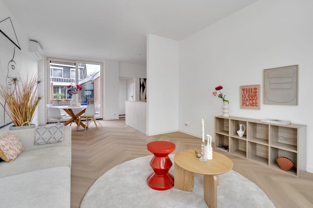Photo 8 of Gronausestraat 175