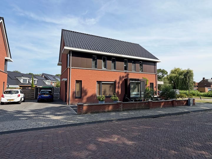 Vrijstaande woning te koop: Drostenstraat 24, Coevorden