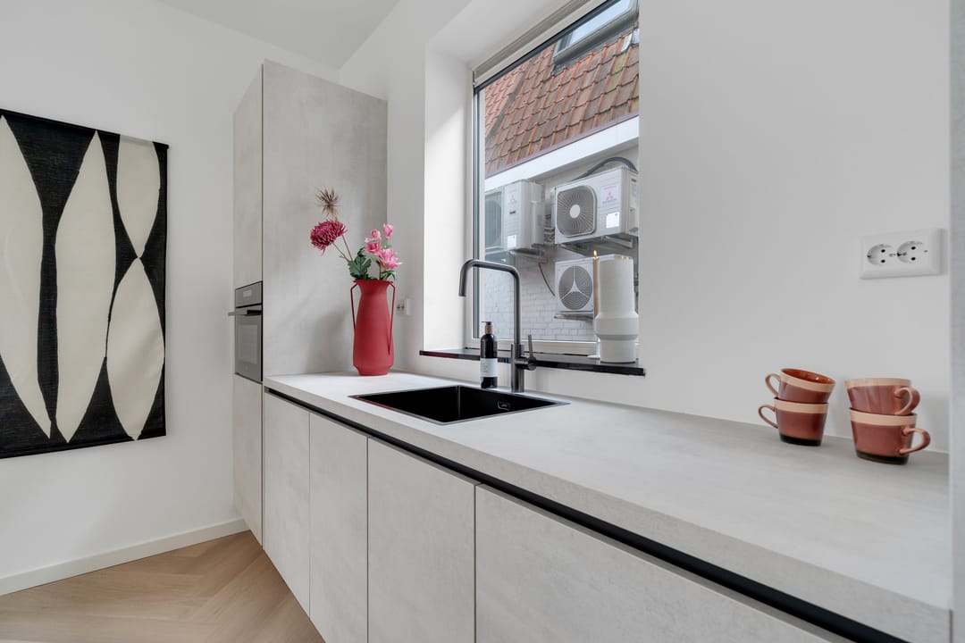 Photo 13 of Gronausestraat 175
