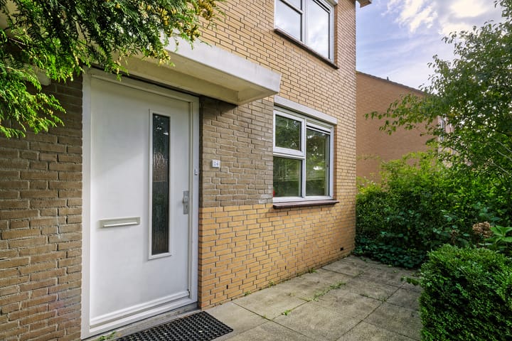 Hoekwoning te koop: Wilhelmina Druckerlaan 26, Amstelveen