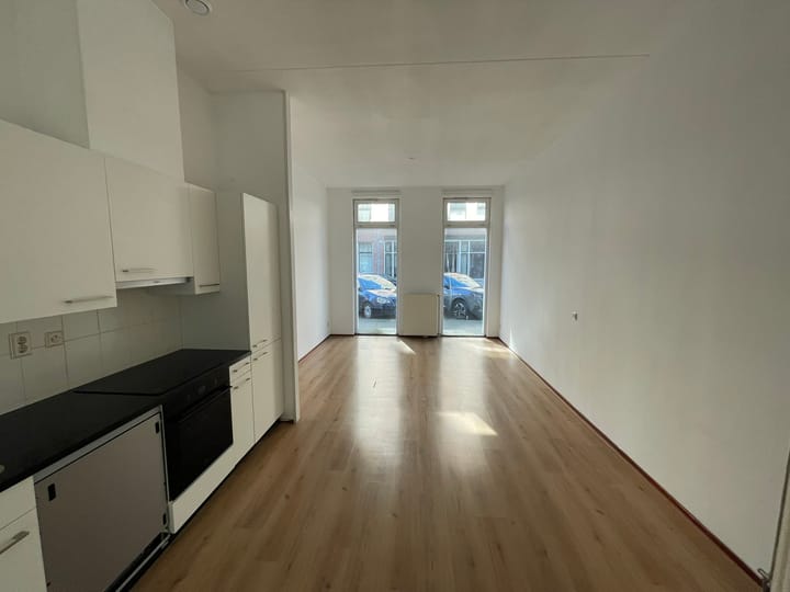 Appartement te huur: Jacob van Lennepstraat 285, Amsterdam